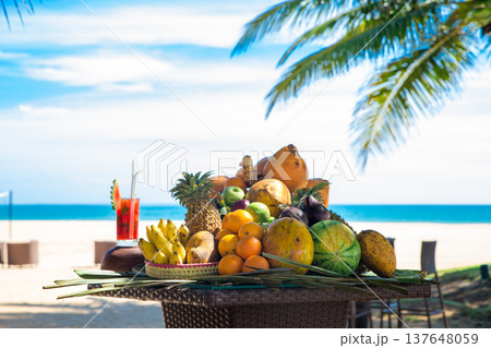 cocktail with blur beach on background cocktail with blur beach on background 137648059