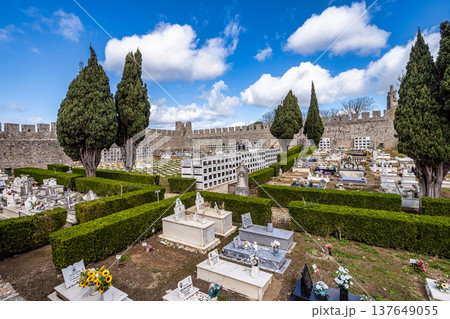 Santiago do Cacem, Portugal - Feb 26, 2026: Castle and Igreja Matriz cemetery in Santiago do Cacem, Alentejo, Portugal 137649055