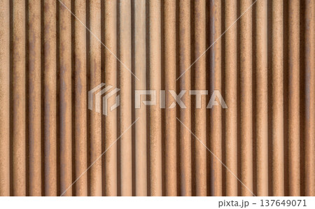 トタン塀 137649071