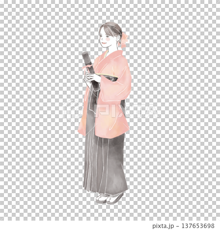身穿袴服、手持畢業證書的女子 137653698