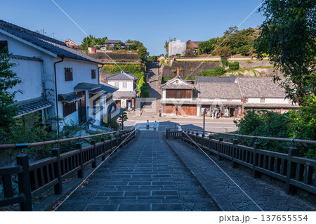 Iconic Suya no Saka slope with preserved Kitsuki castle town, Oita 137655554
