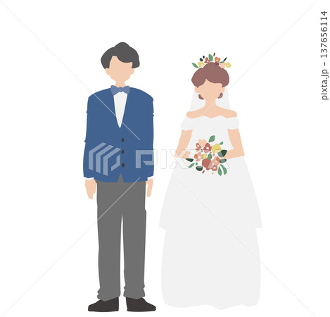 横に立って並ぶ新郎新婦 横に立って並ぶ新郎新婦 137656114