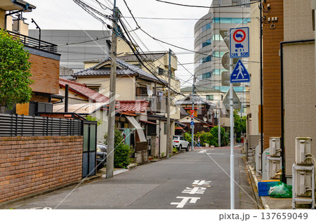 亀有駅周辺 137659049