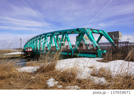 石狩放水路の望洋橋 石狩放水路の望洋橋 137659071