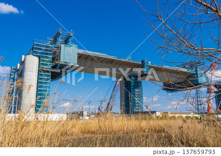 大阪府　新名神高速　淀川右岸の高槻高架橋工事 2026年2月 137659793