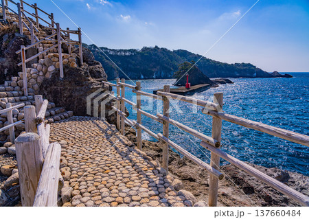 (静岡県)西伊豆・堂ヶ島 沢田公園の海 (静岡県)西伊豆・堂ヶ島 沢田公園の海 137660484