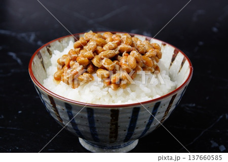 納豆ごはん 朝食 納豆ごはん 朝食 137660585