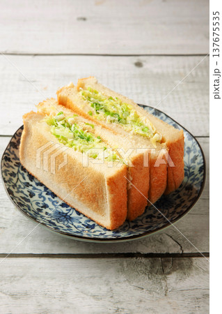 キャベツサンドイッチ 137675535