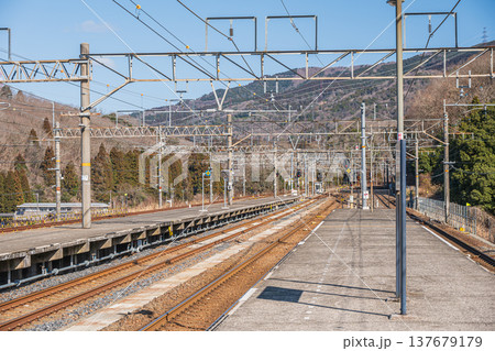 JR西日本北陸線近江塩津駅　滋賀県長浜市 137679179