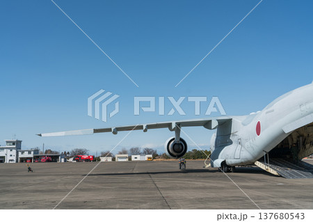 C-2輸送機 137680543