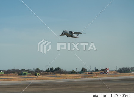 C-2輸送機 137680560