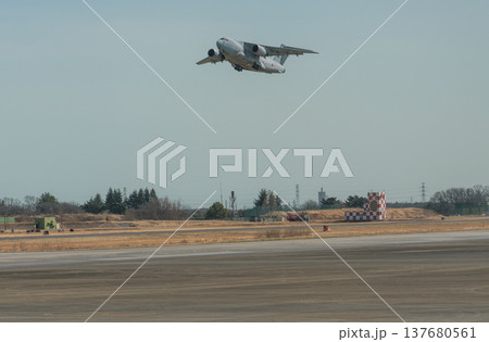 C-2輸送機 137680561