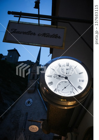 オーストリア_ザルツブルク市街 137683115