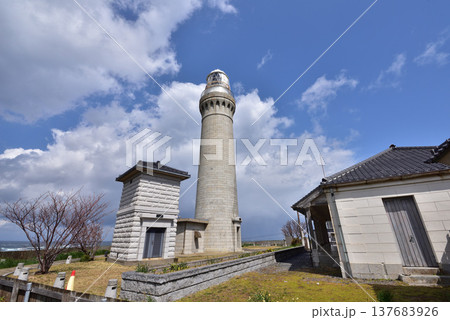 角島灯台 日本海側の大型灯台 国重要文化財 山口県下関市 角島灯台 日本海側の大型灯台 国重要文化財 山口県下関市 137683926