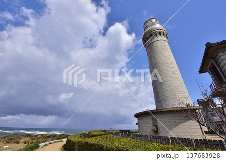 角島灯台 日本海側の大型灯台 国重要文化財 山口県下関市 角島灯台 日本海側の大型灯台 国重要文化財 山口県下関市 137683928