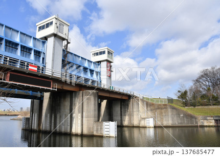 芝川水門_18 137685477