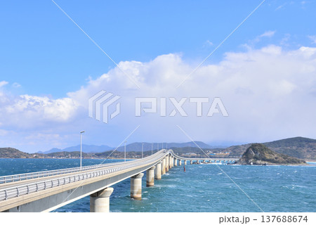 角島大橋 角島 山口県下関市豊北町 角島大橋 角島 山口県下関市豊北町 137688674