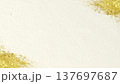金粉が舞う和風背景イメージ 137697687