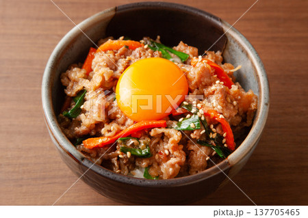 プルコギ丼 137705465