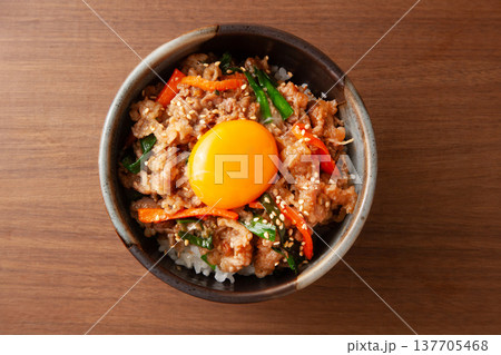 プルコギ丼 137705468