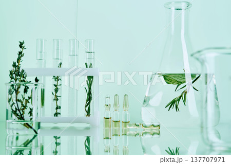Natural herbal extracts essential oils in laboratory research 137707971