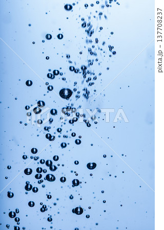 398.Rising Water Bubbles With Blue Liquid Background 137708237