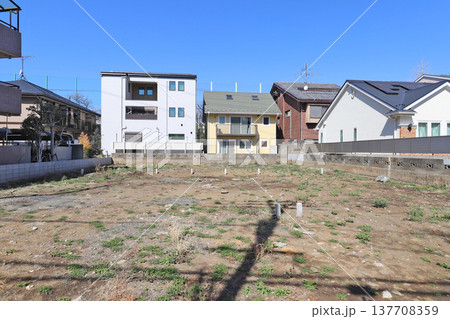 解体工事後・建築前の空き地 解体工事後・建築前の空き地 137708359