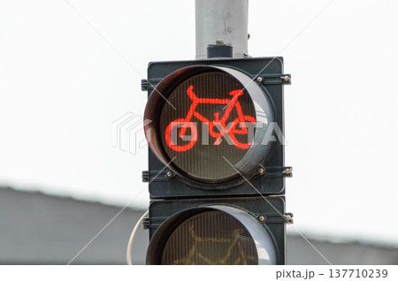 Red bicycle traffic light signal for cyclists 137710239