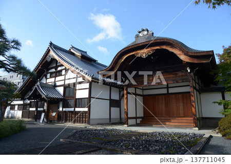 妙覚寺 庫裏と玄関 京都市上京区新町通鞍馬口下る 妙覚寺 庫裏と玄関 京都市上京区新町通鞍馬口下る 137711045