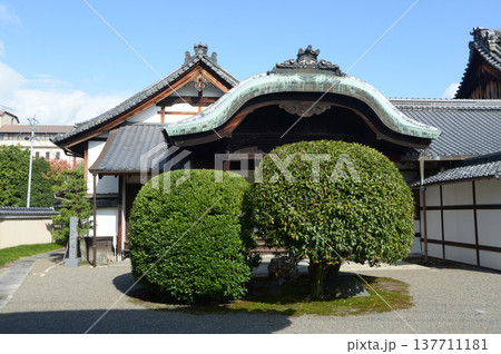 宝鏡寺　玄関　京都市上京区百々町 137711181