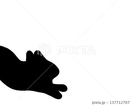 伸びをする猫のシルエット 伸びをする猫のシルエット 137712707