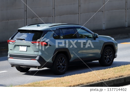 国産SUV イメージ 国産SUV イメージ 137714402