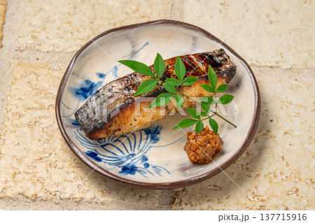 さわら西京焼き 上品な味わいの和食魚料理 137715916