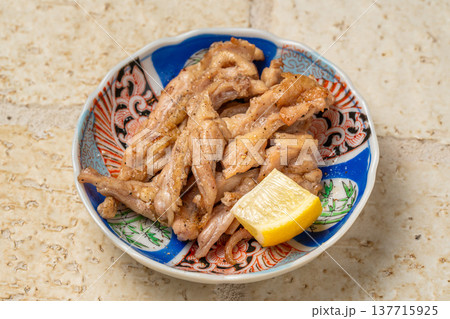 セセリ炭焼き 香ばしく焼き上げた鶏首肉の人気料理 137715925