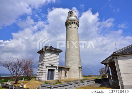 角島灯台 国重要文化財 角島灯台公園 山口県下関市豊北町 角島 角島灯台 国重要文化財 角島灯台公園 山口県下関市豊北町 角島 137718489