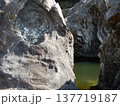 奇岩 137719187