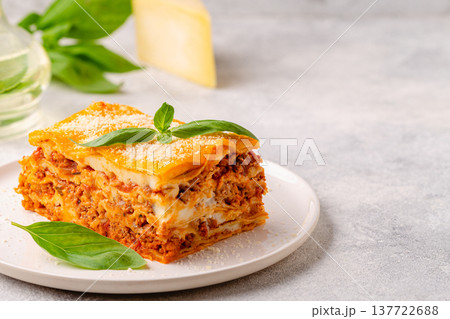 Traditional lasagna with bolognese sauce Traditional lasagna with bolognese sauce 137722688