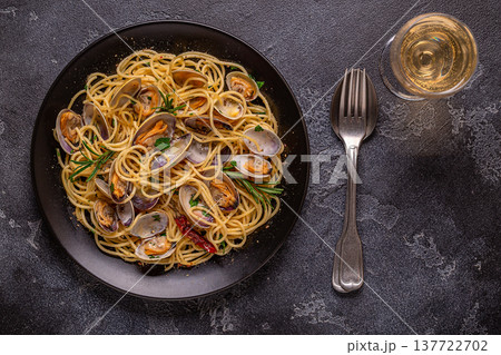 Seafood pasta with clams Spaghetti alle Vongole. Seafood pasta with clams Spaghetti alle Vongole. 137722702