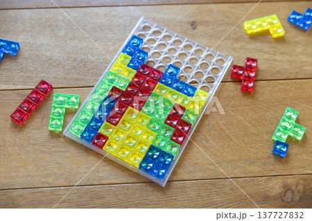 テトリス　ゲーム　散らかった 137727832