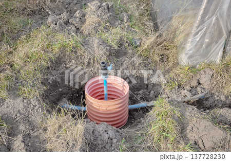 Valve for a greenhouse irrigation system. Valve for a greenhouse irrigation system. 137728230
