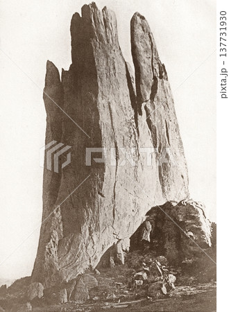 古写真 1916年 米国 コロラド州 コロラドスプリングスの神々の庭 古写真 1916年 米国 コロラド州 コロラドスプリングスの神々の庭 137731930