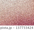 抽象的な赤いノイズの背景素材 137733424