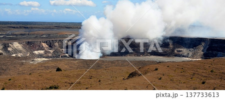 Kilauea Volcano Big Island Hawaii 137733613