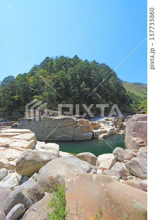 長野県木曽郡上松町、寝覚の床の風景 長野県木曽郡上松町、寝覚の床の風景 137733860