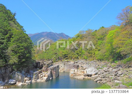 長野県木曽郡上松町、寝覚の床の風景 137733864