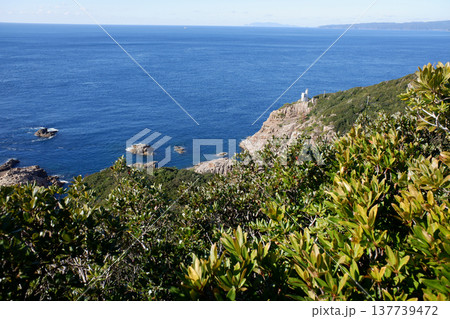 高知県土佐清水市　臼碆埼灯台 137739472