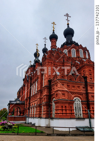 Shamordino Convent (Convent of St. Ambrose and Our Lady of Kazan) is a stauropegial Russian Orthodox convent in village of Shamordino, Kaluga Oblast, Russia 137742101