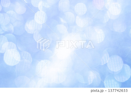 ライトブルーキラキラ背景素材 ライトブルーキラキラ背景素材 137742633