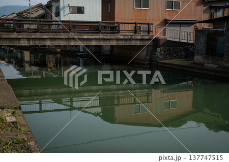 昔ながらのレトロな風景の漁師町舞鶴市吉原地区を撮影 昔ながらのレトロな風景の漁師町舞鶴市吉原地区を撮影 137747515