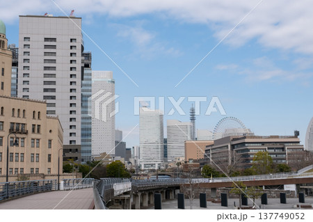 ピア象の鼻からのみなとみらいの風景 ピア象の鼻からのみなとみらいの風景 137749052